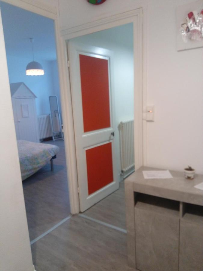 Vieux-Cognac, Chambre Avec Sa Salle De Bain Privative エクステリア 写真